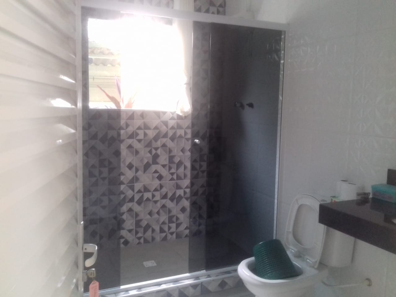 CASA COM GARAGEM PARA BARCO BAIRRO ARIRI