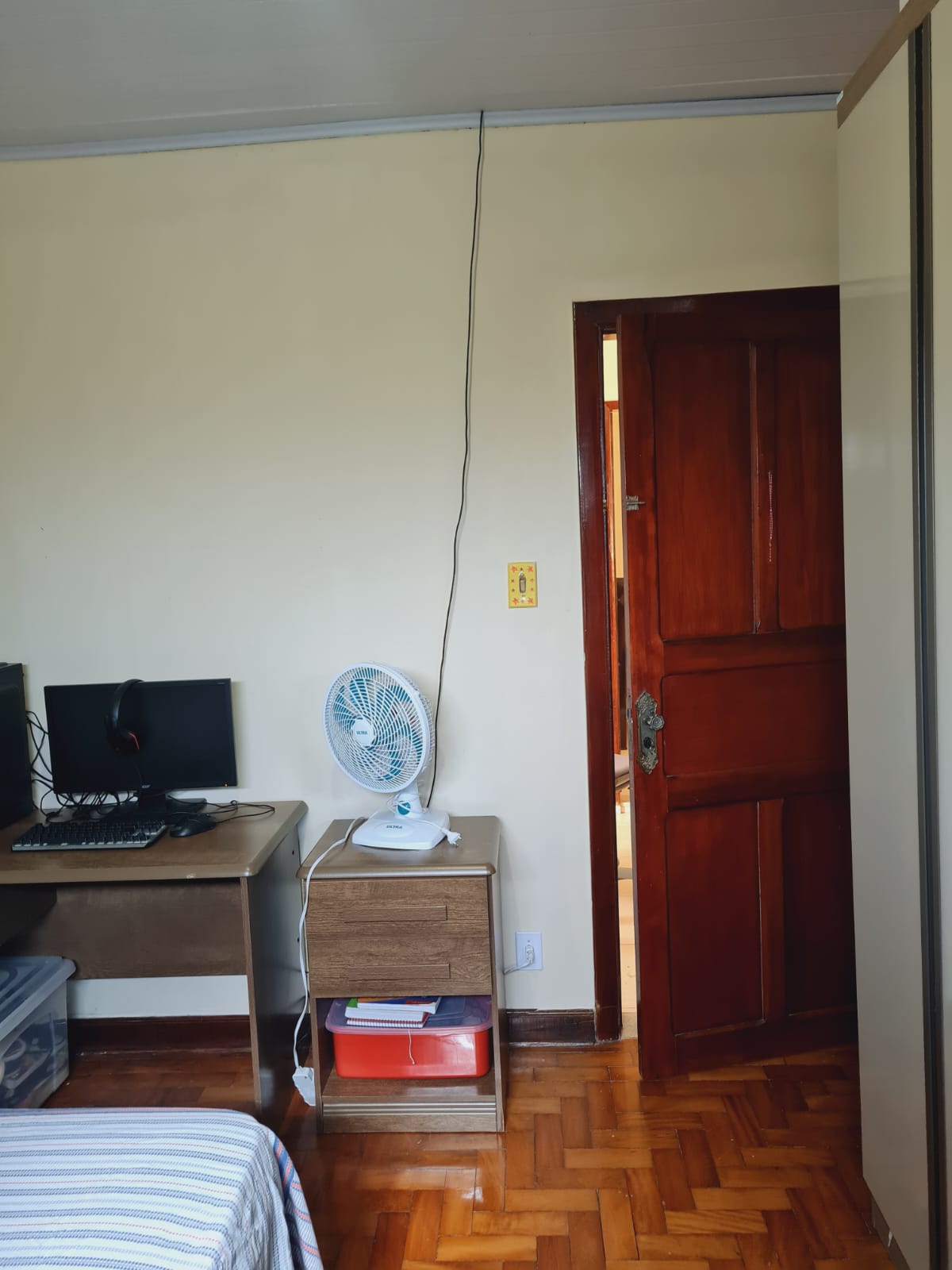 CASA EM VIELA NO CENTRO HISTORICO DE CANANEIA