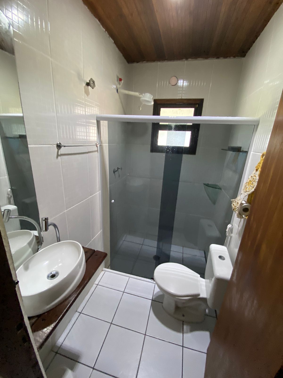 CASA COM PISCINA BAIRRO CARIJO