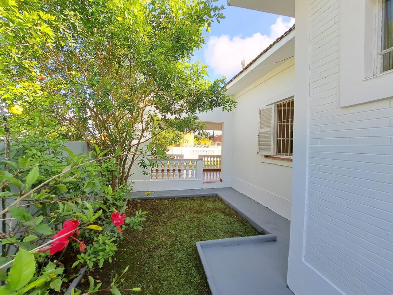 LINDA CASA BAIRRO ROCIO EM CANANÉIA