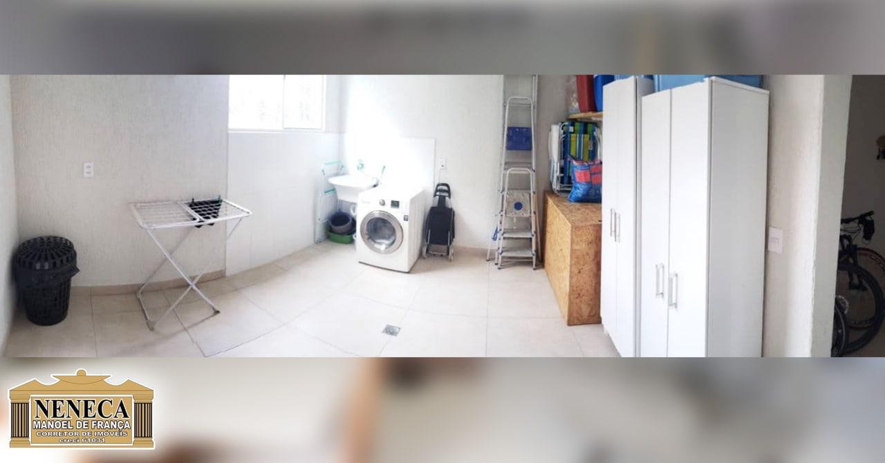 LINDO SOBRADO NO CENTRO HISTORICO DE CANANEIA