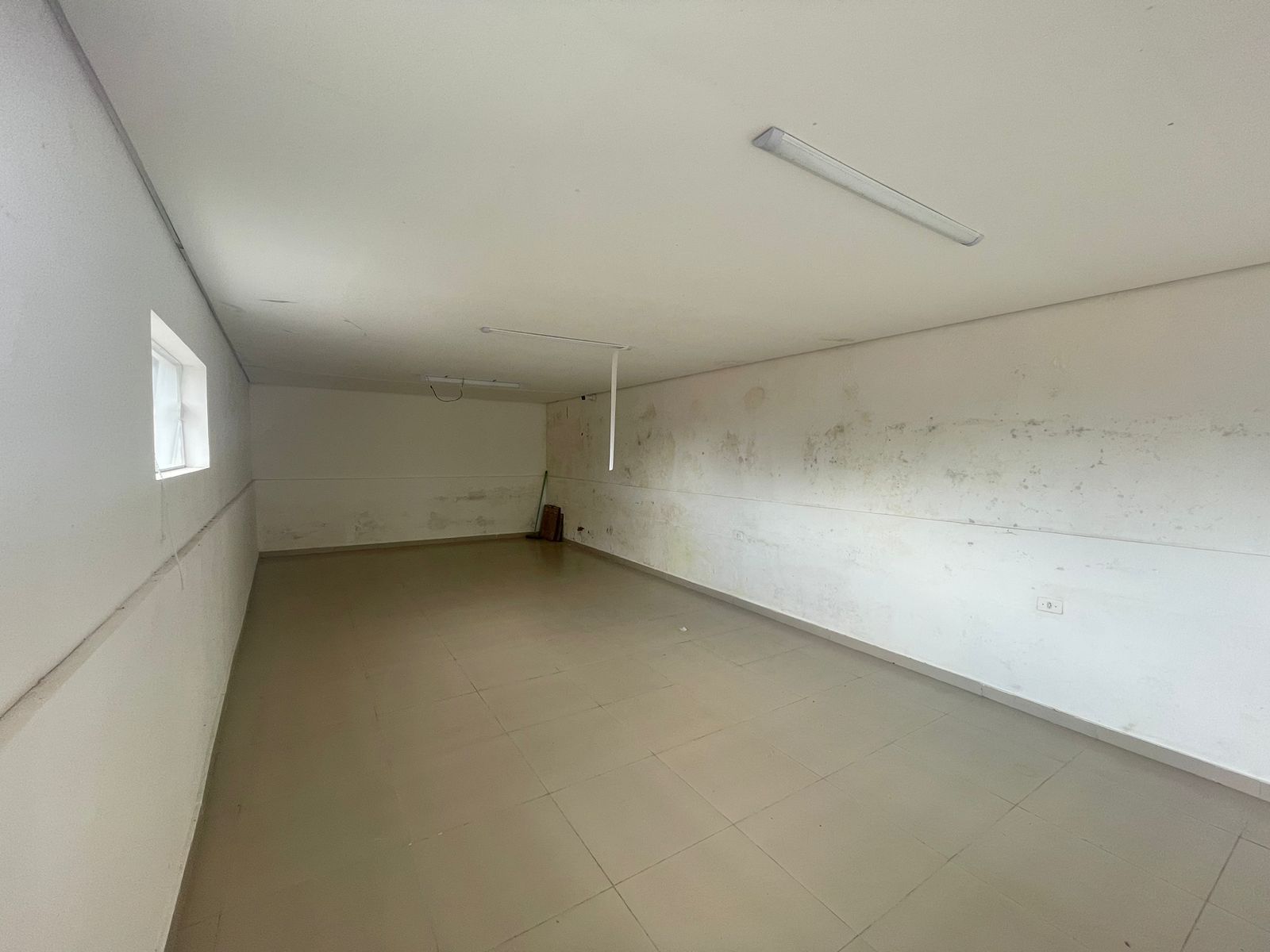 PONTO COMERCIAL CENTRO HISTORICO EM CANANEIA