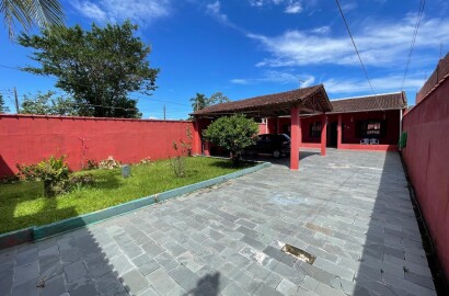 LINDA CASA BAIRRO NOVA CANANEIA