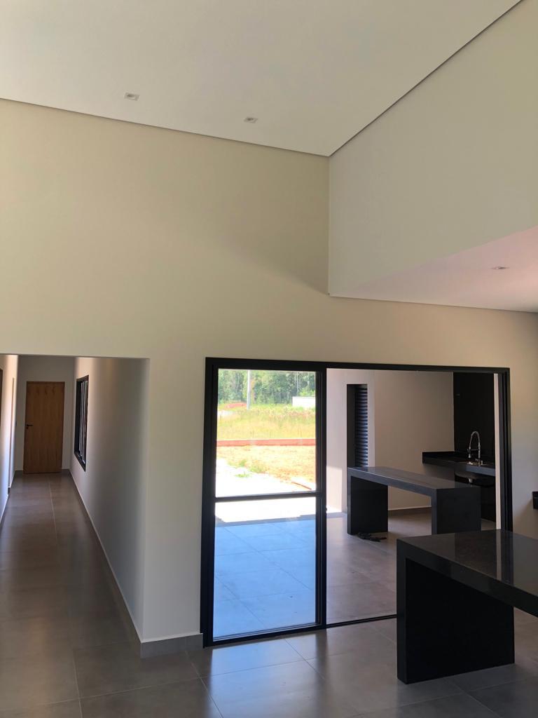 LINDA CASA CONDOMINIO RESERVA DA MATA EM CANANEIA