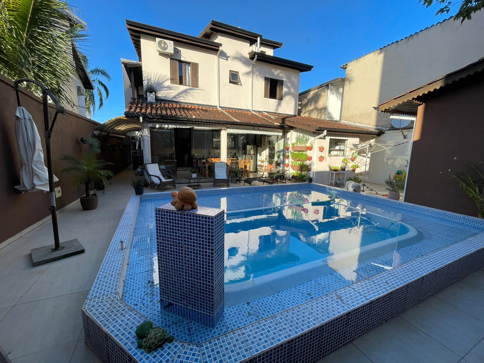 LINDO SOBRADO ALTO PADRÃO CENTRO DE CANANEIA