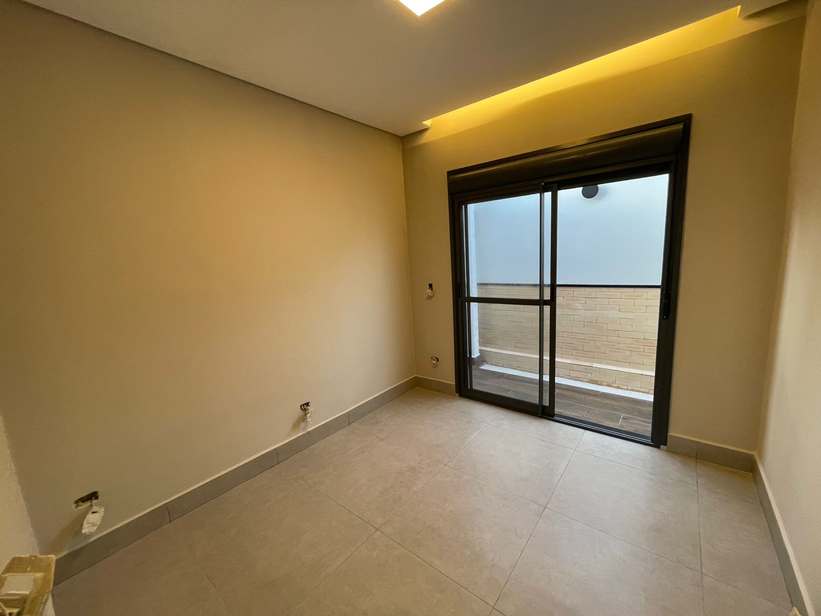 LINDA CASA BAIRRO RETIRO DAS CARAVELAS