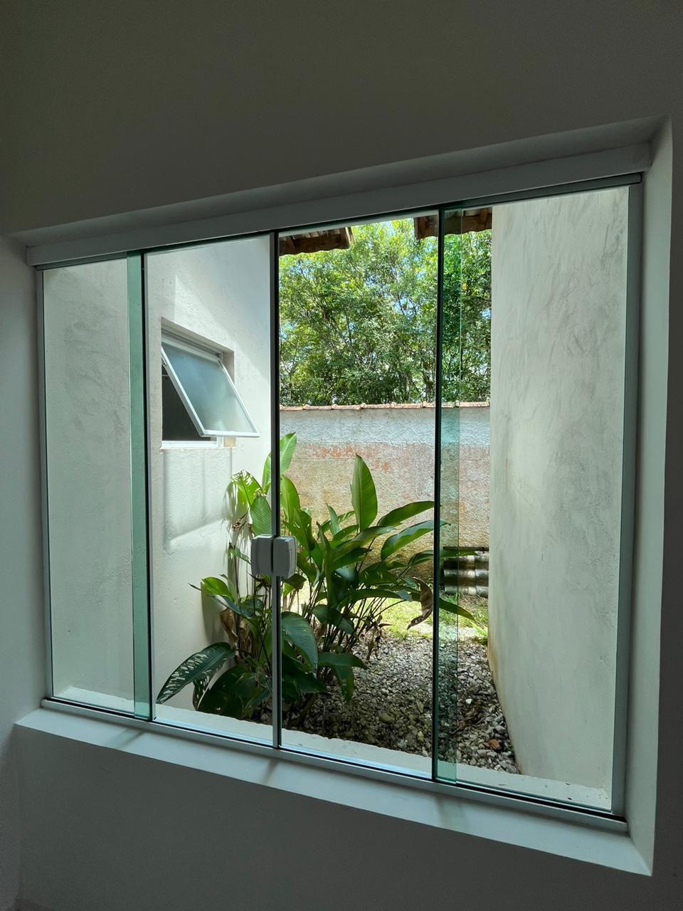 LINDA CASA BAIRRO RETIRO DAS CARAVELAS