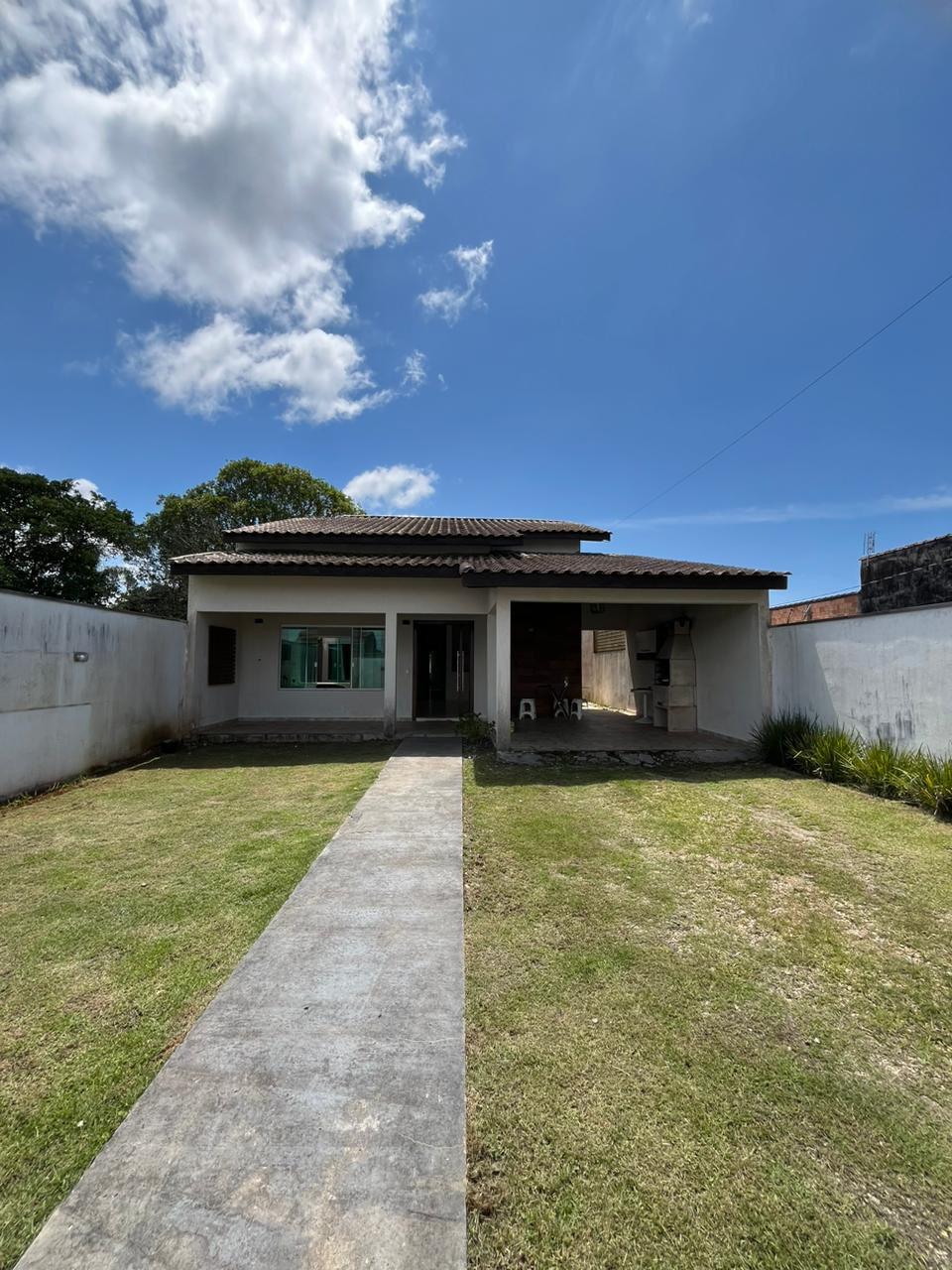 LINDA CASA BAIRRO RETIRO DAS CARAVELAS