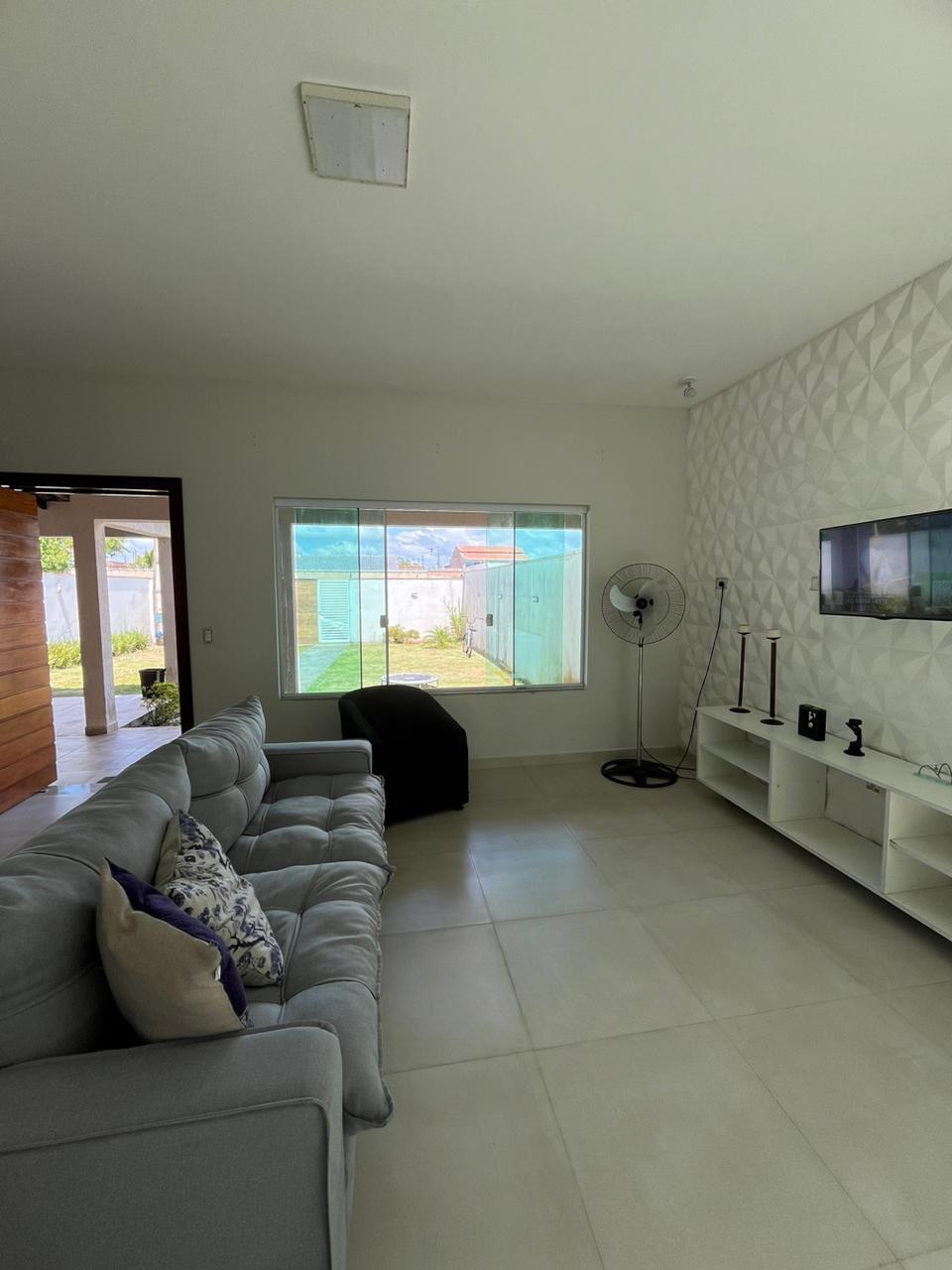 LINDA CASA BAIRRO RETIRO DAS CARAVELAS