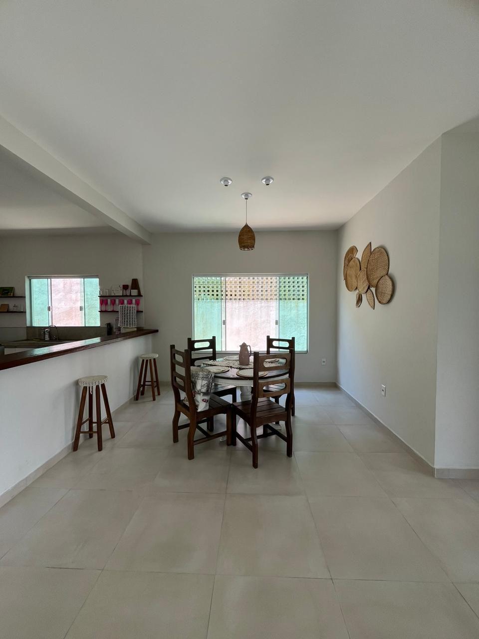 LINDA CASA BAIRRO RETIRO DAS CARAVELAS