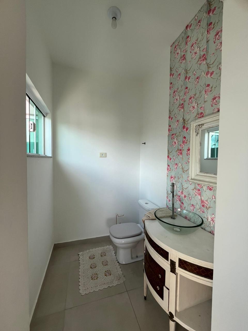 LINDA CASA BAIRRO RETIRO DAS CARAVELAS