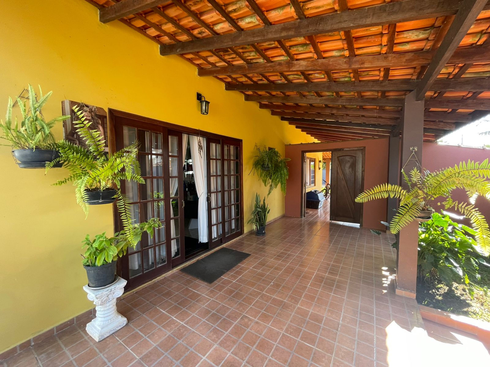 CASA ALTO PADRÃO BAIRRO RETIRO DAS CARAVELAS