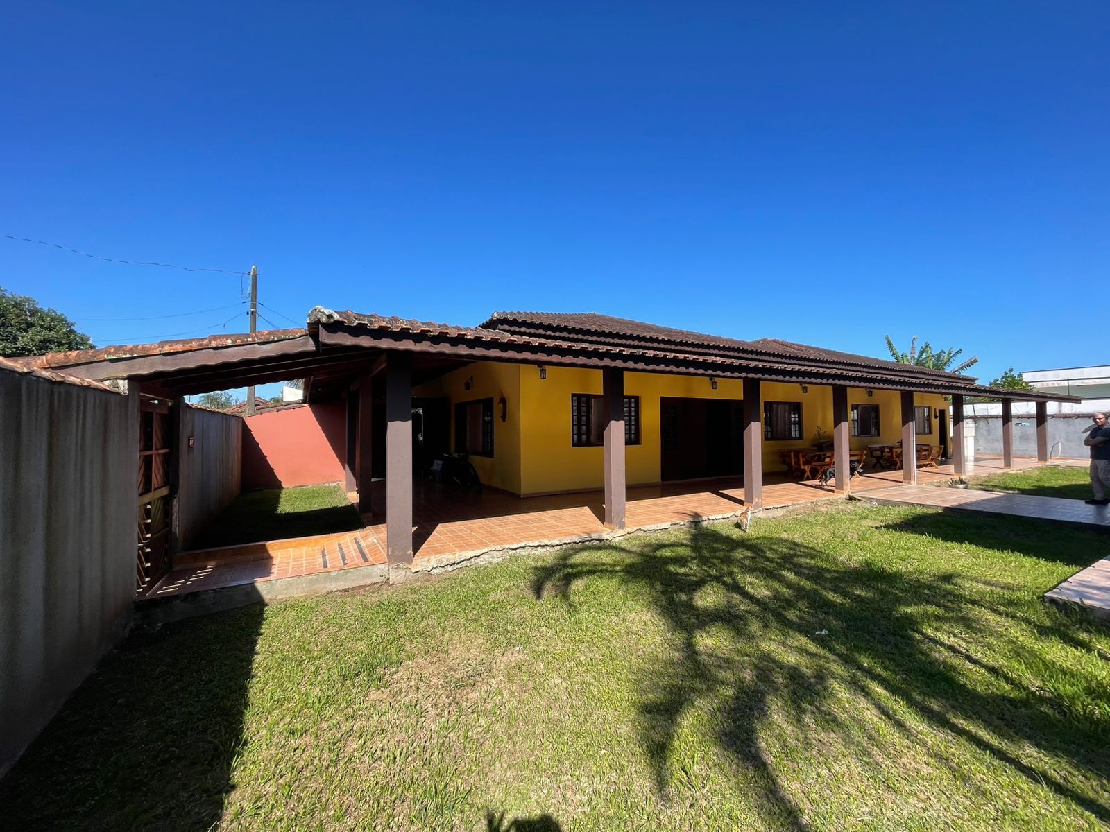 CASA ALTO PADRÃO BAIRRO RETIRO DAS CARAVELAS