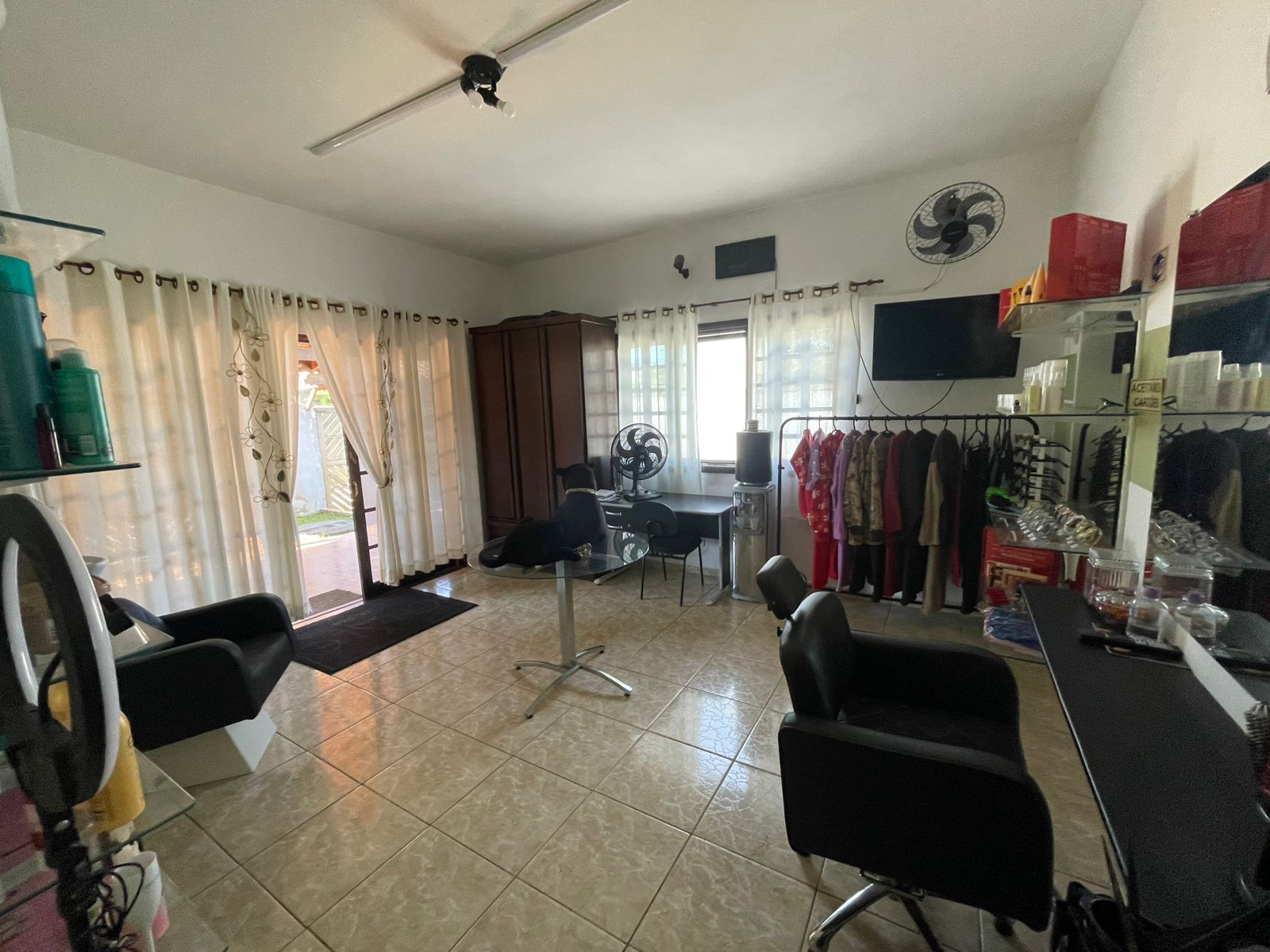 CASA ALTO PADRÃO BAIRRO RETIRO DAS CARAVELAS