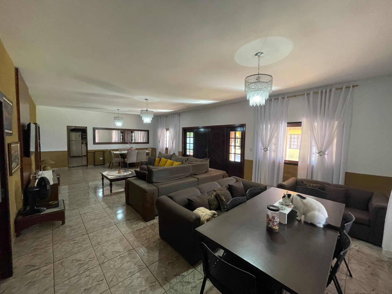 CASA ALTO PADRÃO BAIRRO RETIRO DAS CARAVELAS