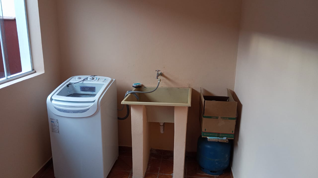 CASA AVENIDA INDEPENDENCIA