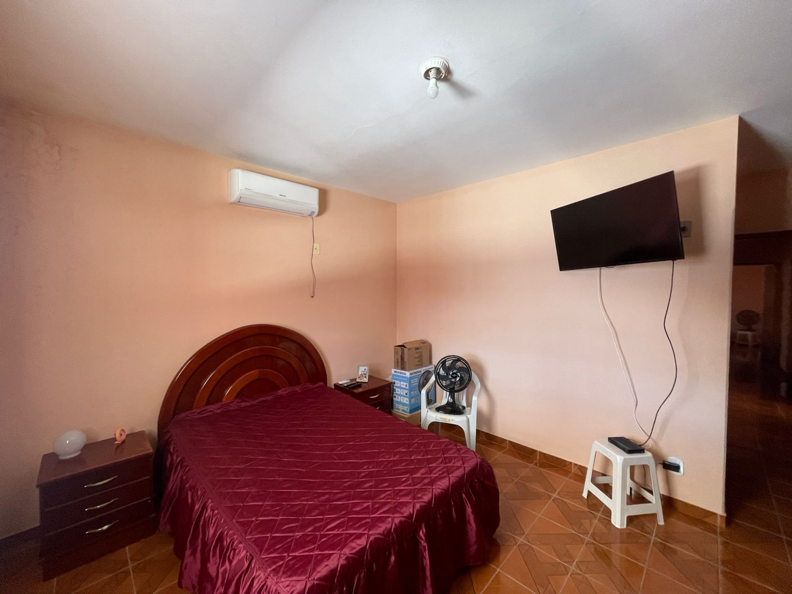 CASA AVENIDA INDEPENDENCIA