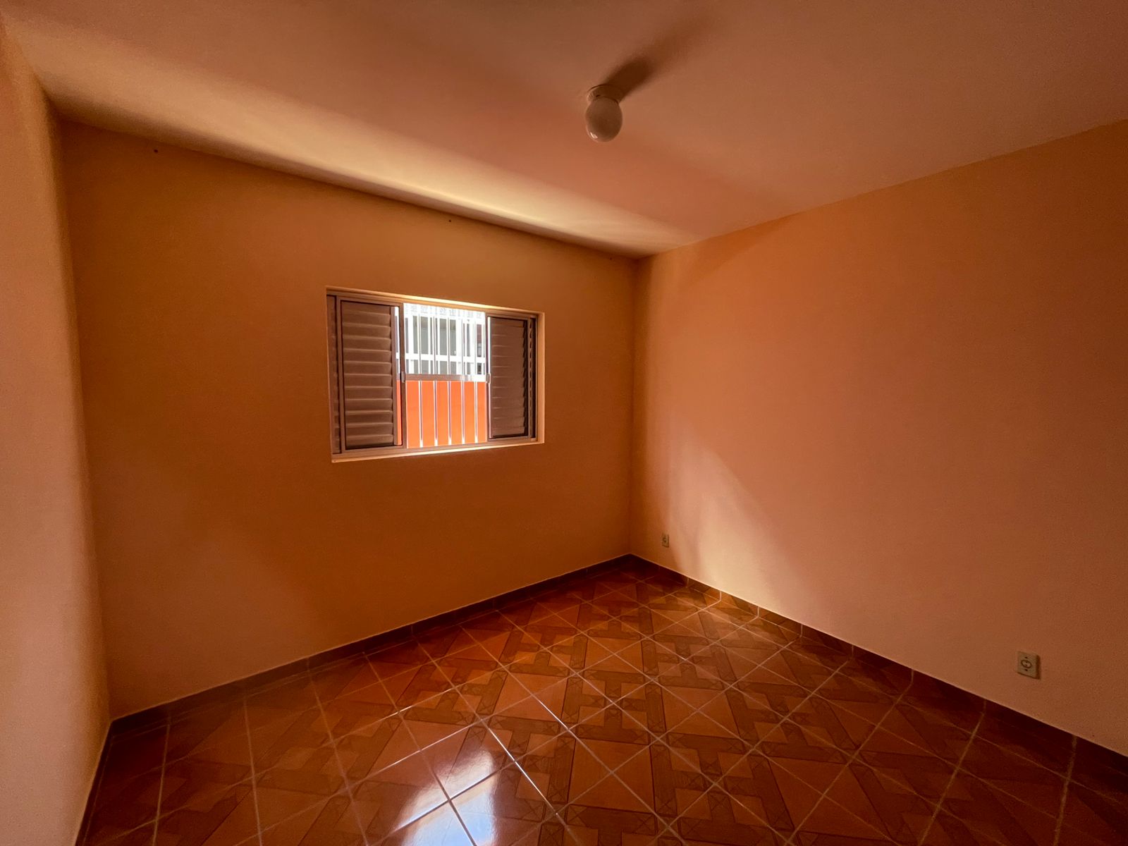 CASA AVENIDA INDEPENDENCIA