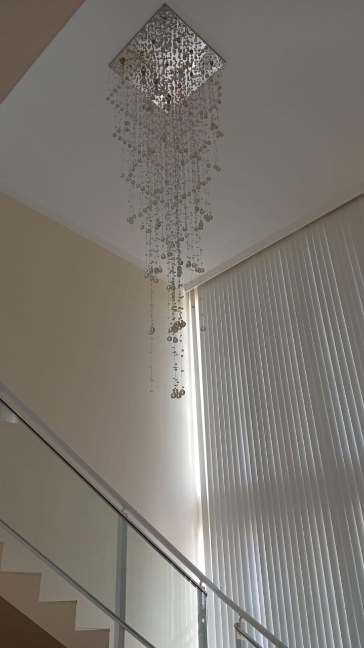 LINDO SOBRADO BAIRRO CENTRO EM CANANEIA