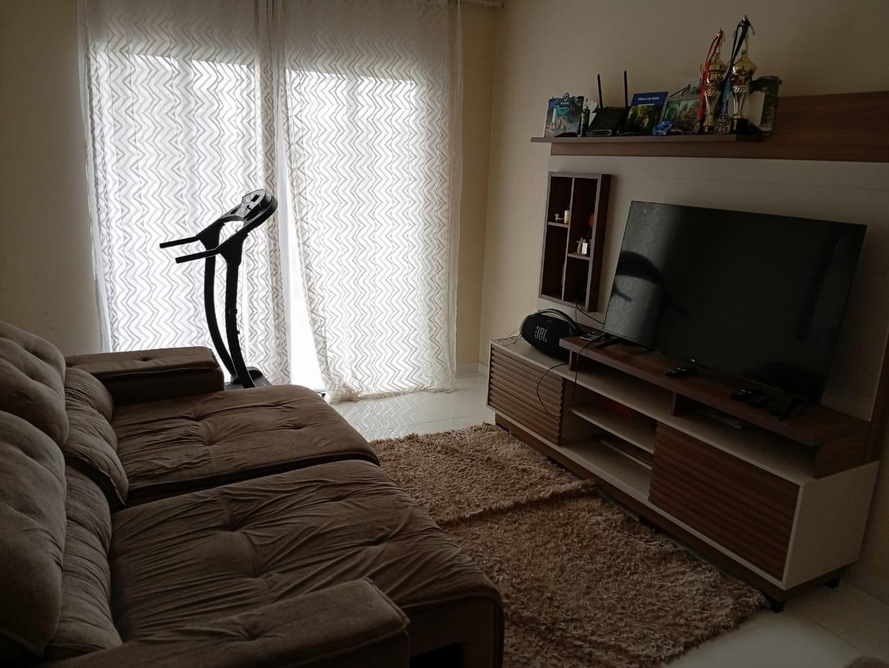 LINDO SOBRADO BAIRRO CENTRO EM CANANEIA