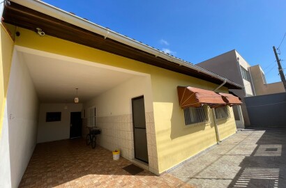 CASA BAIRRO DO CENTRO EM CANANEIA