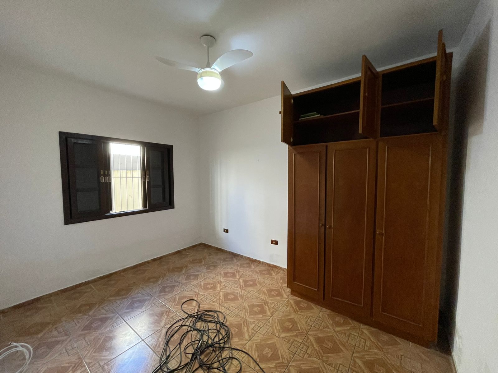 CASA BAIRRO DO CENTRO EM CANANEIA