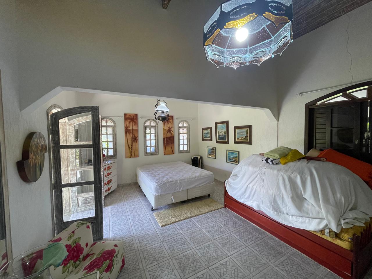 LINDA CASA BAIRRO ROCIO COM 1.200M²